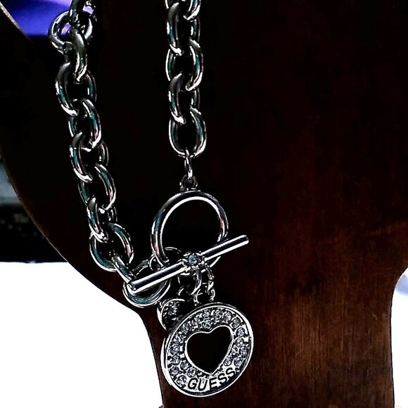 GUESS Silver-tone Heart Charm Toggle Bracelet - Crystal Pavé Charms Link Chain - Picture 6 of 13